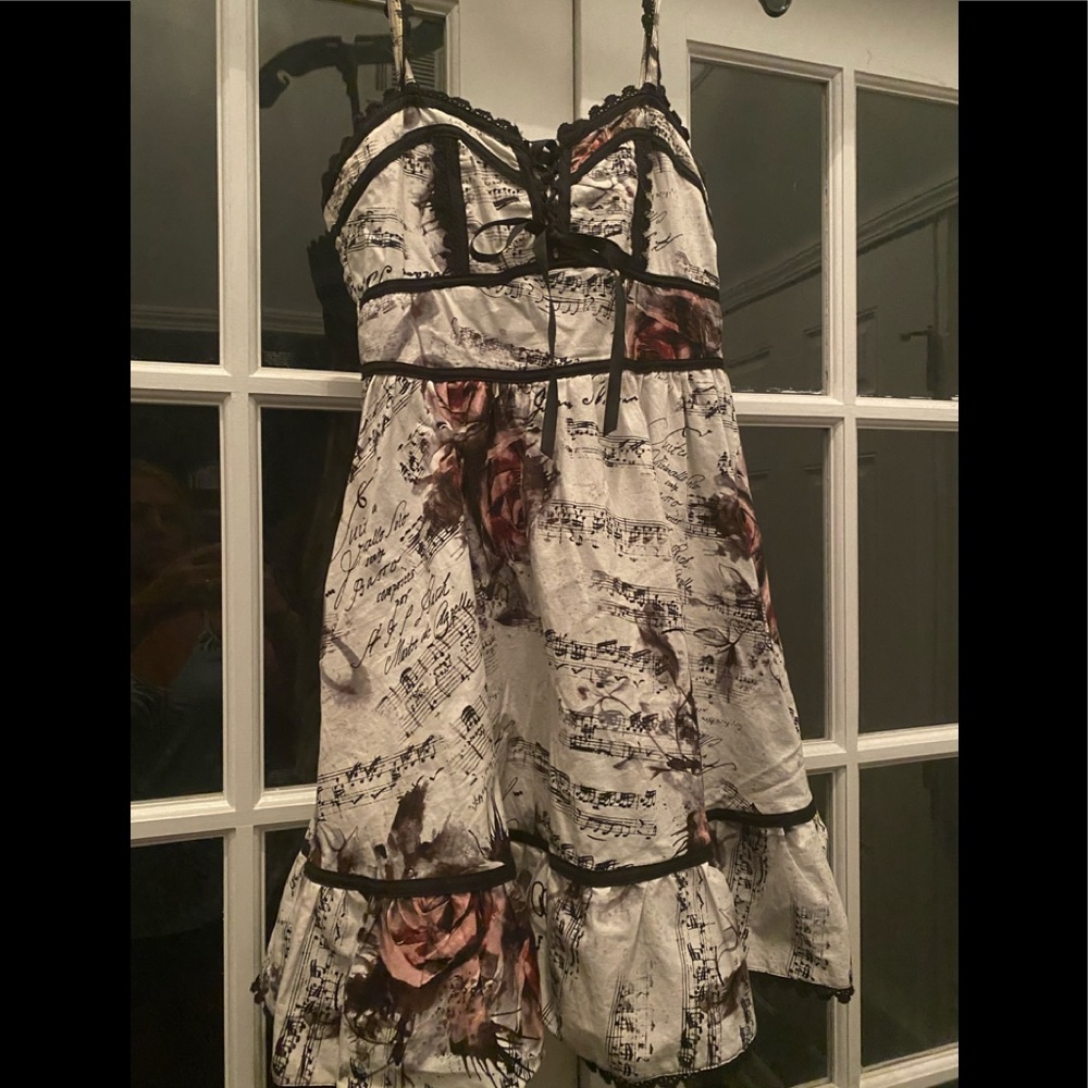 Hot Topic music notes dress with roses with Tule